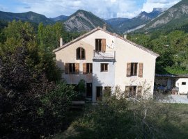 Maison vue extérieure