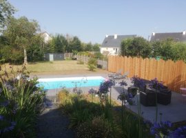 Piscine -60m² de terrasse exposée plein Sud