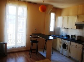 Appartement 2 pièces à Paris Buttes Chaumont