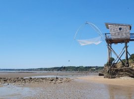 La plage à 300m en contrebas de la résidence