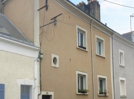 notre maison côté rue