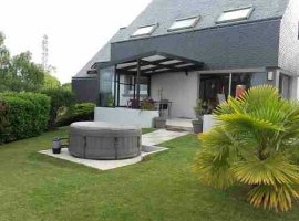 Terrasse et jacuzzi