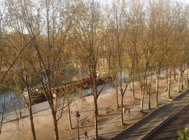 Belle vue dégagée sur l'eau...