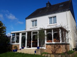 Maison avec jardin